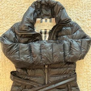 Burberry lightweight quilted belted jacket
